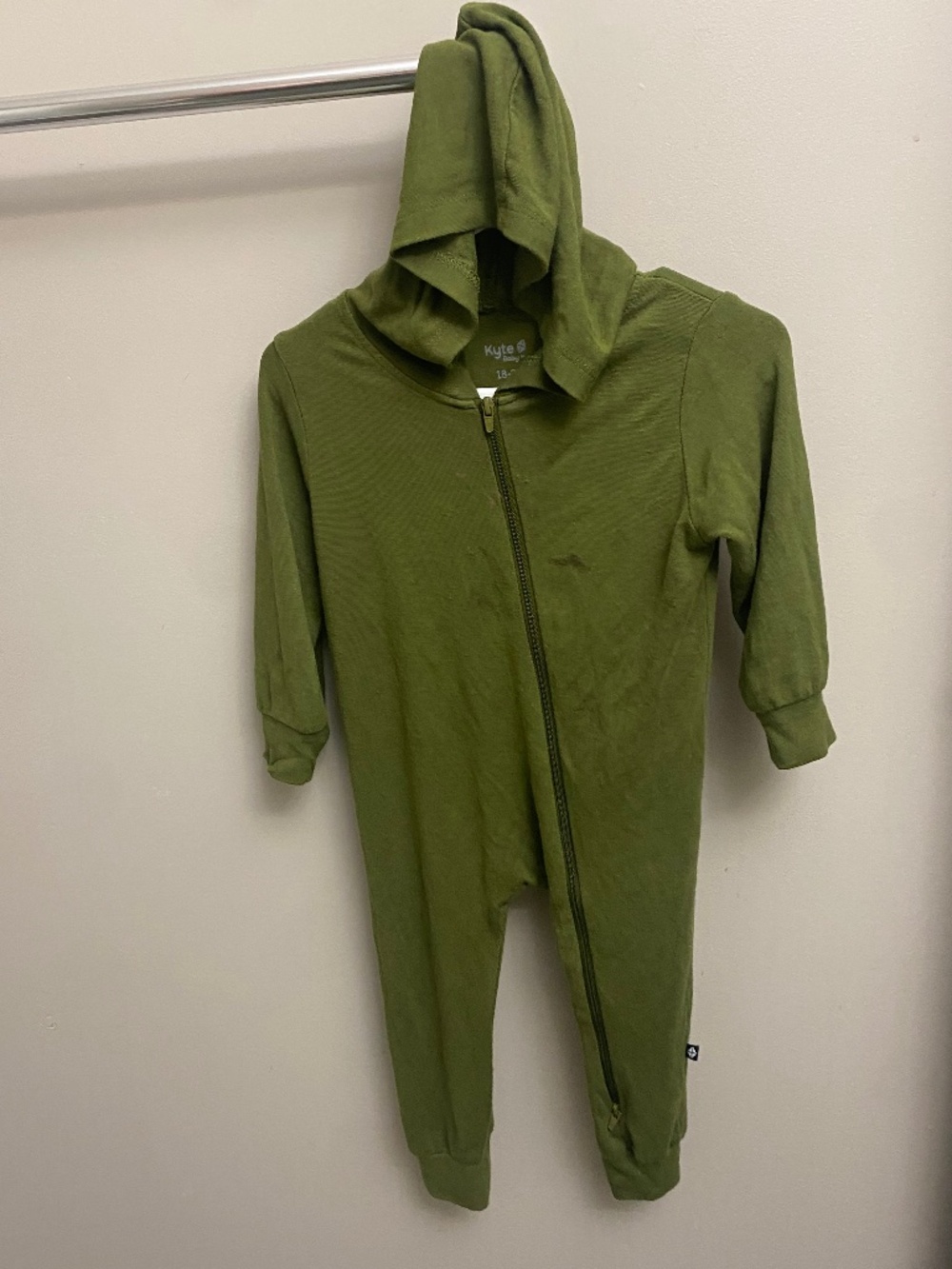 Bamboo Jersey Hooded Romper 💚2 for 20💚
